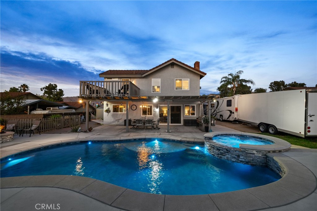 6581 Hemingway Drive