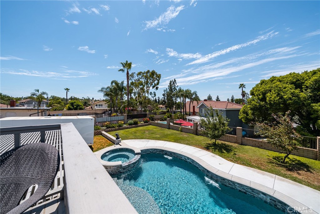 6581 Hemingway Drive