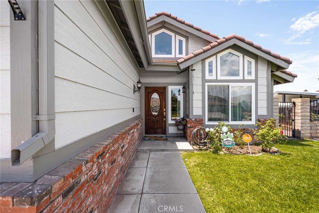 6581 Hemingway Drive