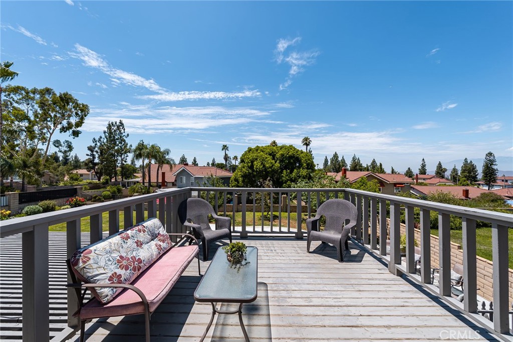 6581 Hemingway Drive