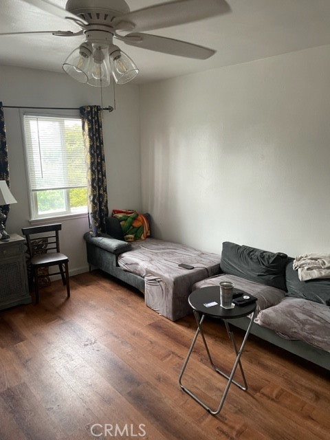 519 W Arbor Vitae Street