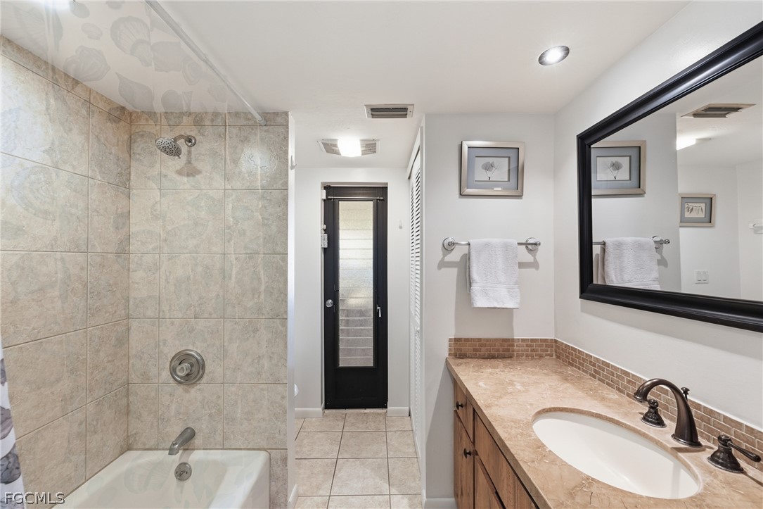 312 NW 13th ST