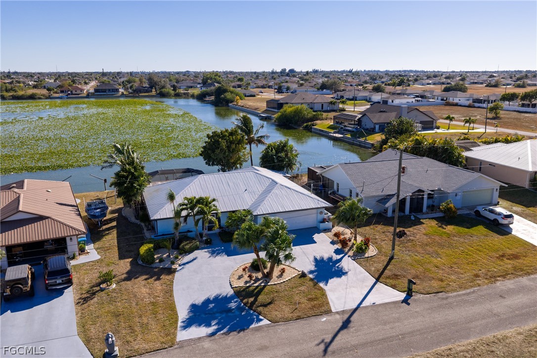 312 NW 13th ST