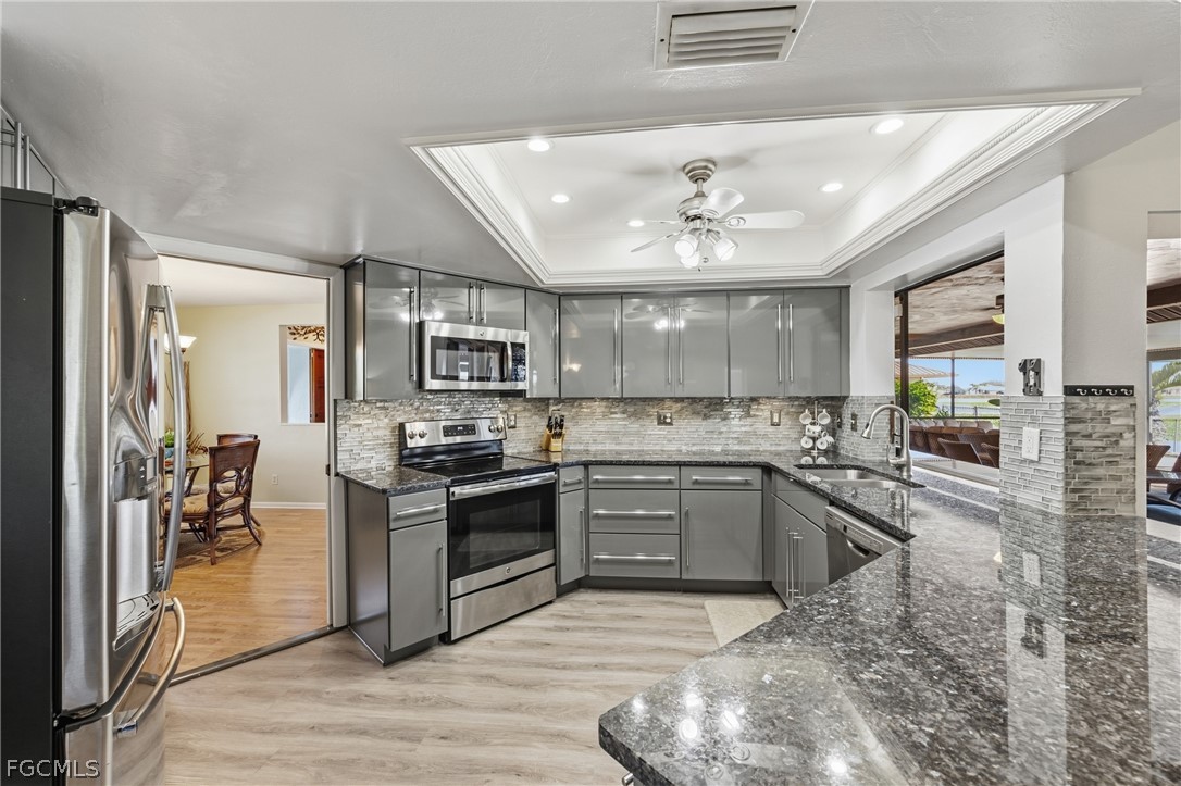 312 NW 13th ST