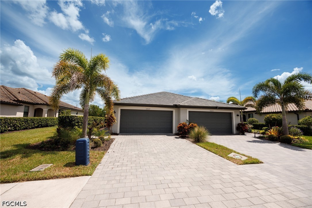 14027 Winding Cedar WAY