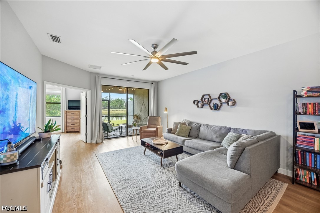 14027 Winding Cedar WAY