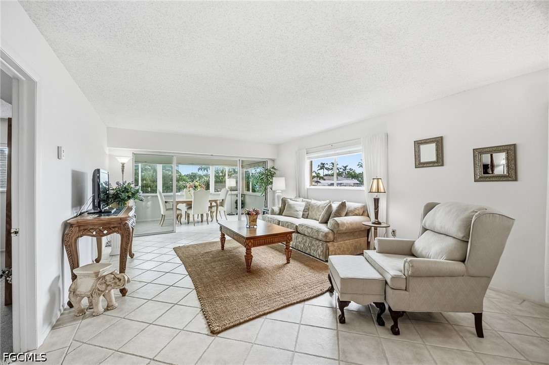 4309 Mariner WAY 108
