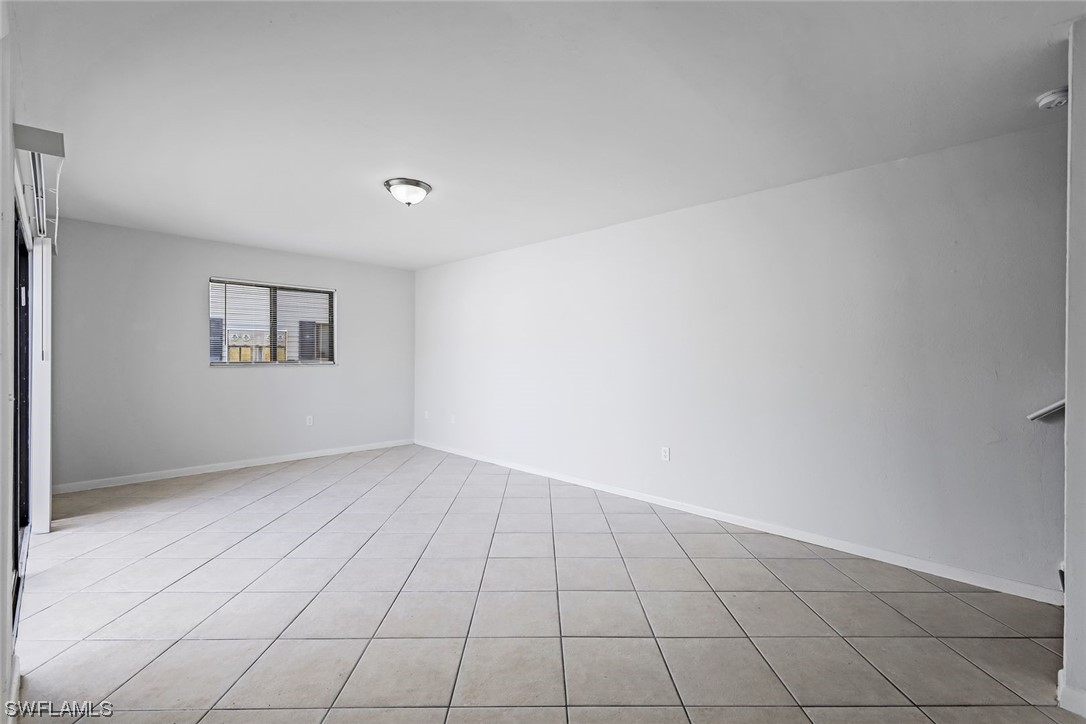 7737 Tamara Lee CT 101