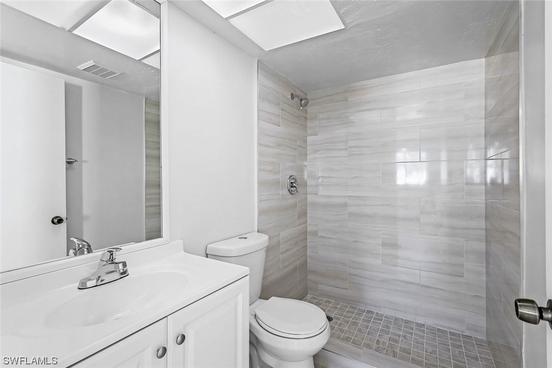 7737 Tamara Lee CT 101