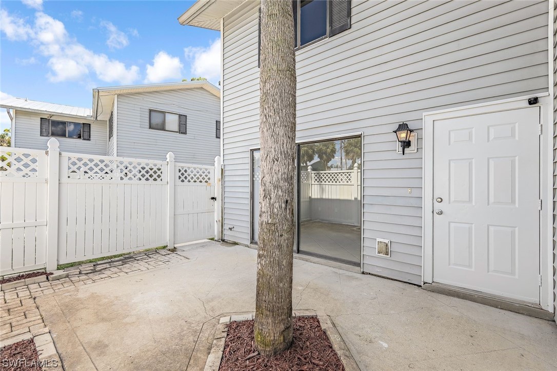 7737 Tamara Lee CT 101