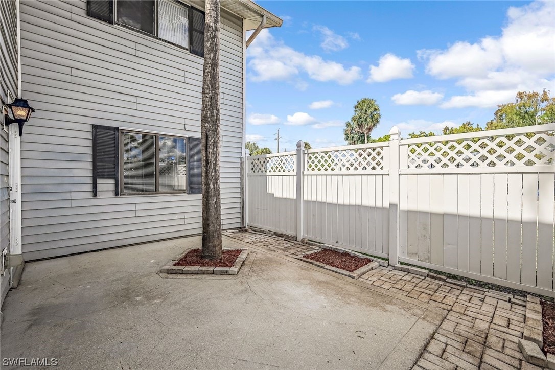 7737 Tamara Lee CT 101