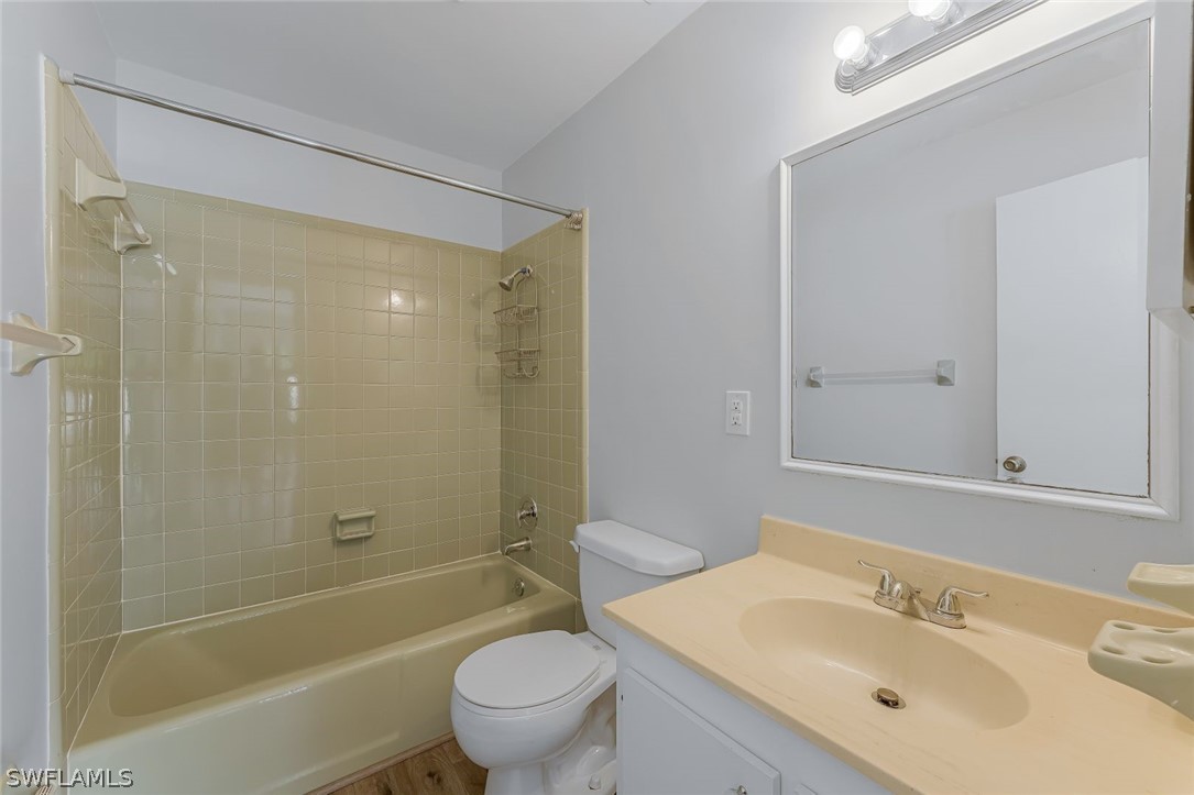97 Bennington DR