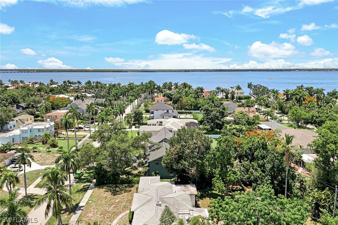 1281 Caloosa DR