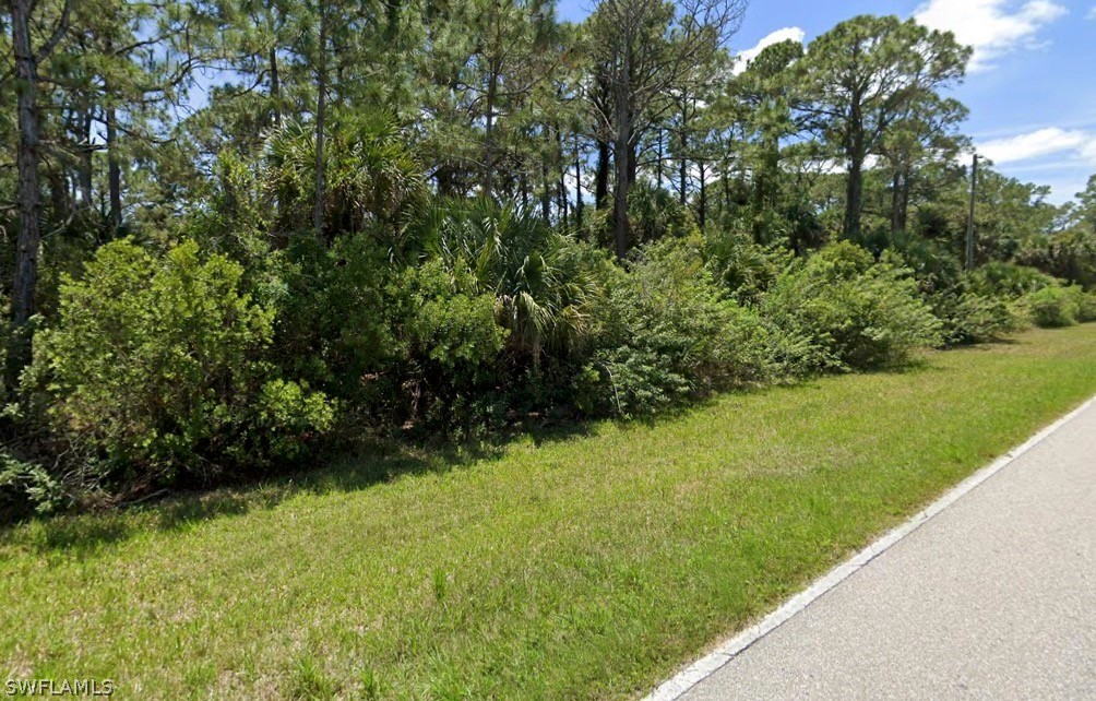 13063 Eisenhower DR