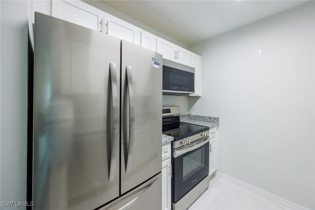 3225 E Riverside DR 53E