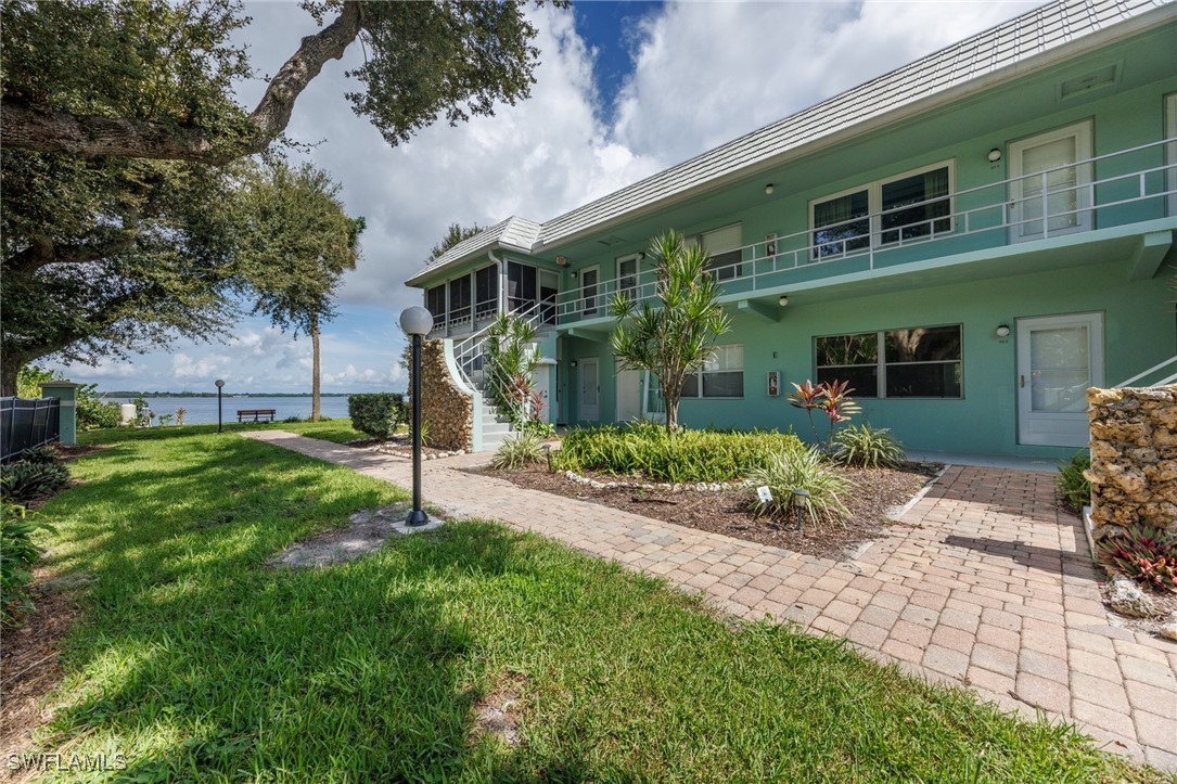 3225 E Riverside DR 53E