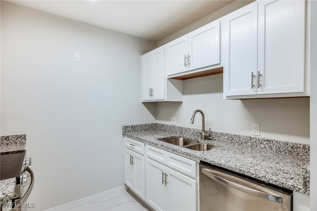 3225 E Riverside DR 53E