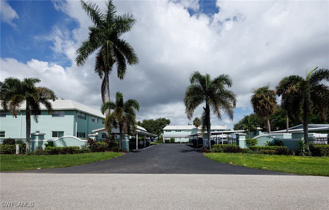3225 E Riverside DR 53E