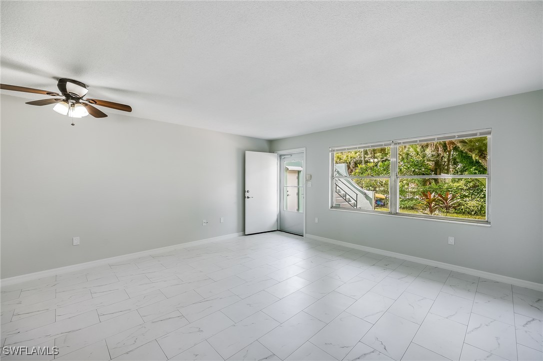 3225 E Riverside DR 53E