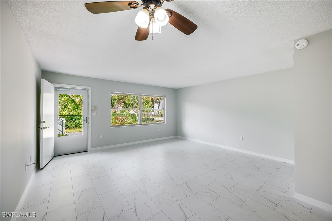 3225 E Riverside DR 53E