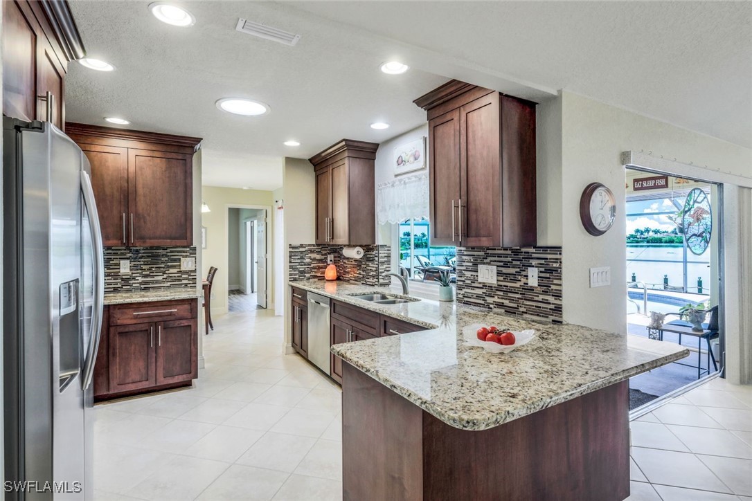 308 NW 13th ST