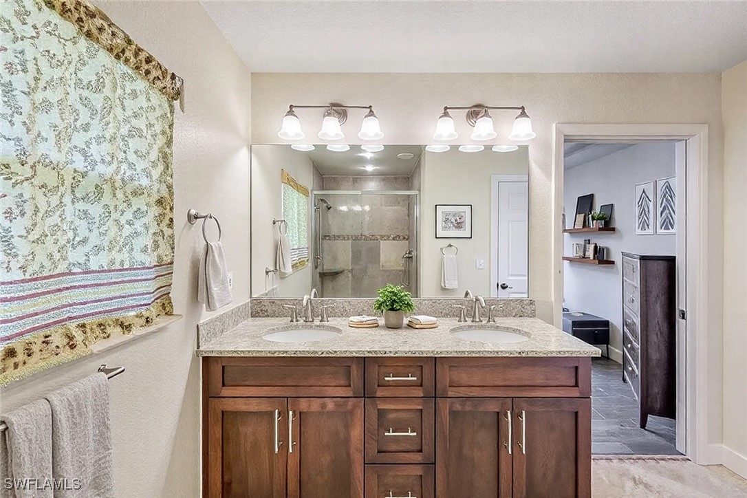 308 NW 13th ST