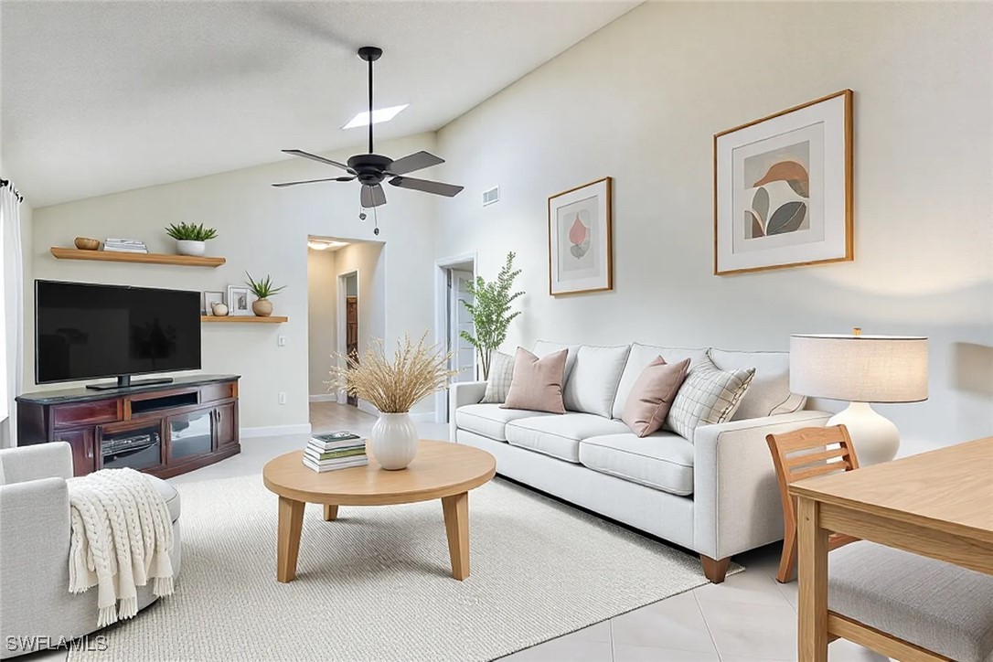 308 NW 13th ST