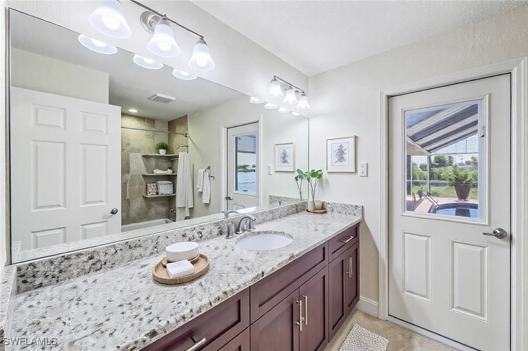308 NW 13th ST