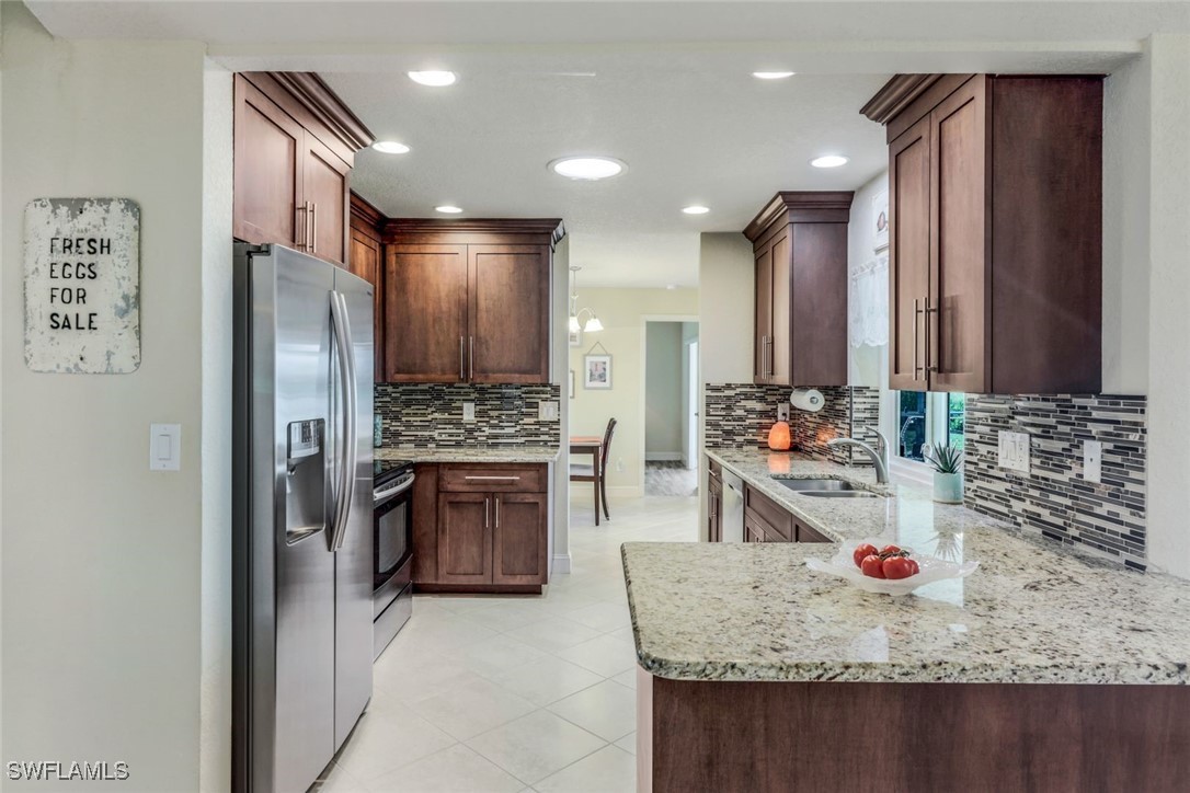 308 NW 13th ST