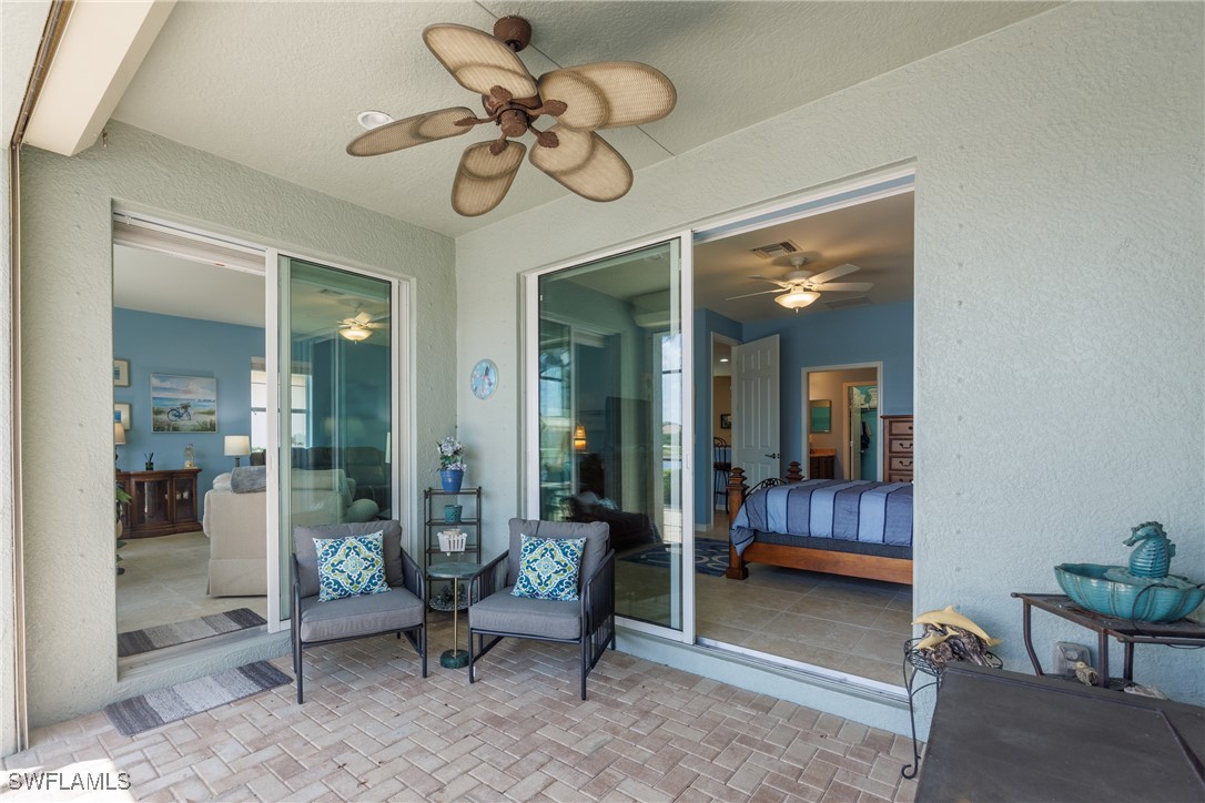 10449 Sirene WAY
