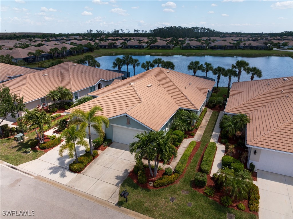 10449 Sirene WAY