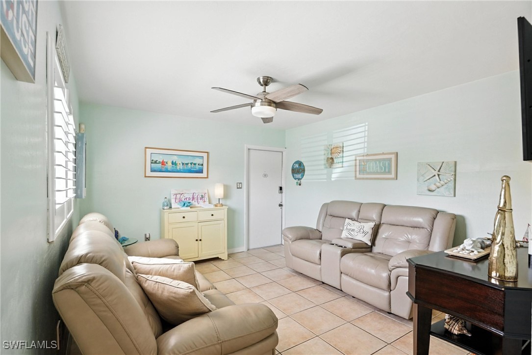 8127 Country RD 106