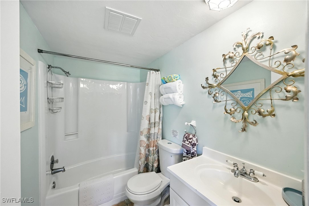 8127 Country RD 106