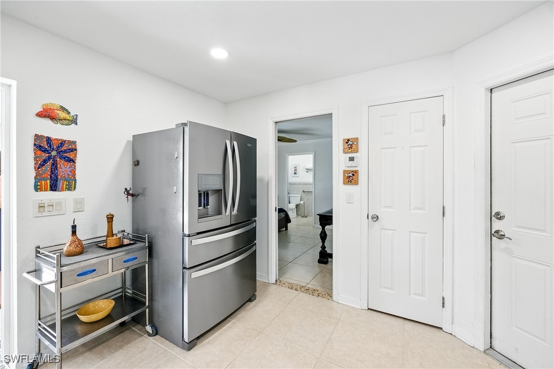 422 SW 44th TER