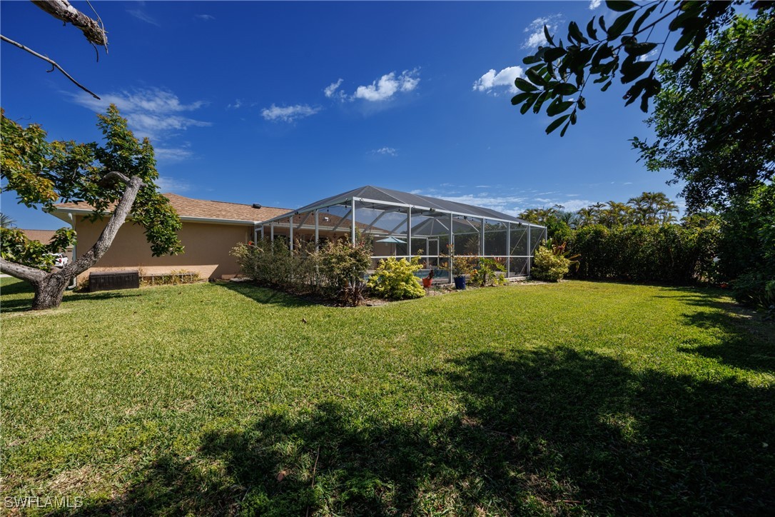 422 SW 44th TER