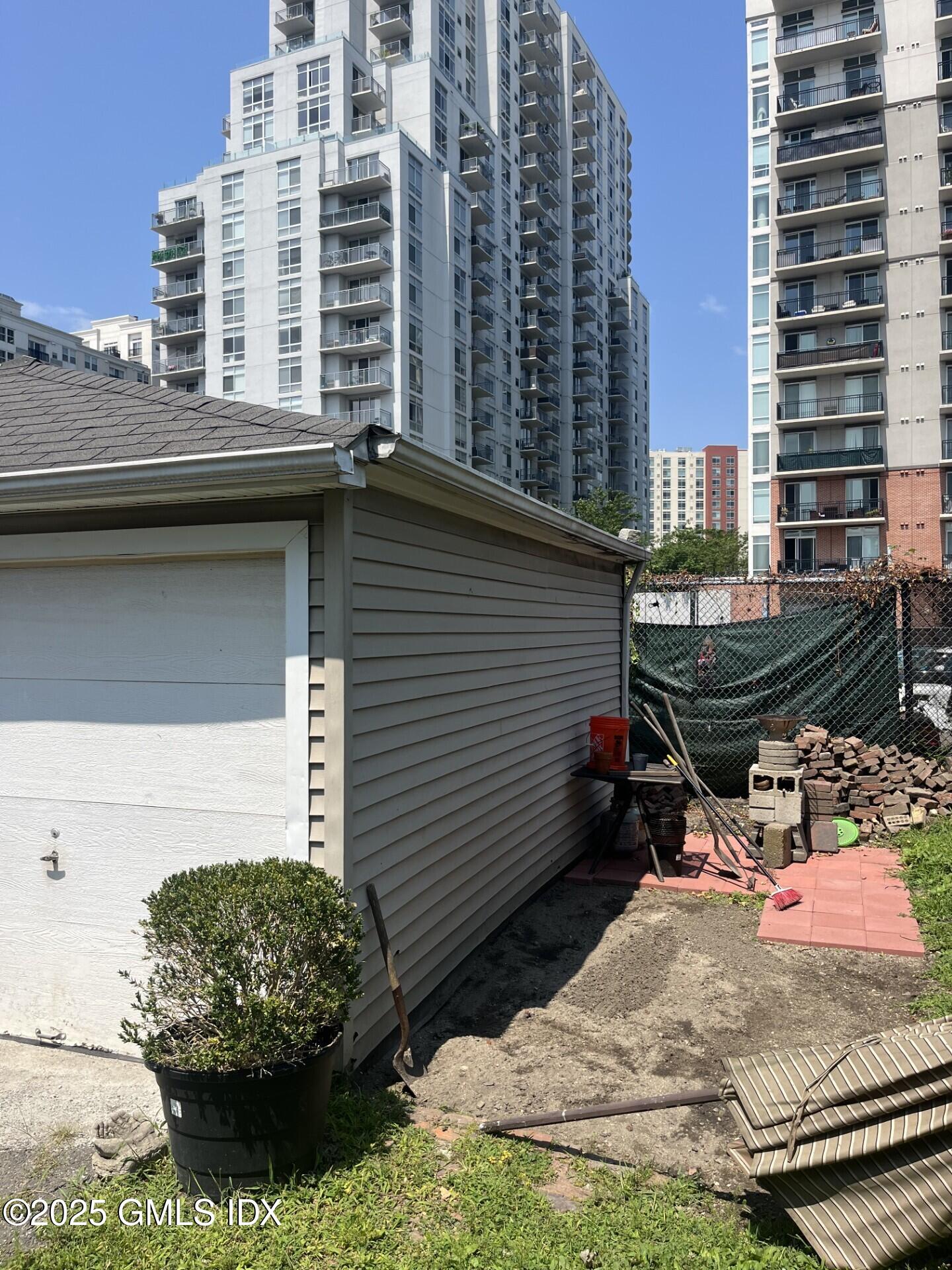 48 Manor Street