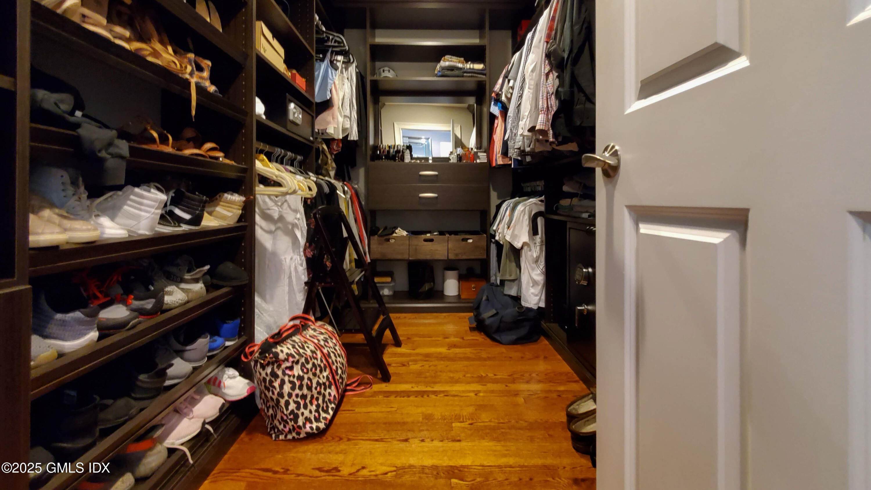 32 Cliff Avenue APT 1