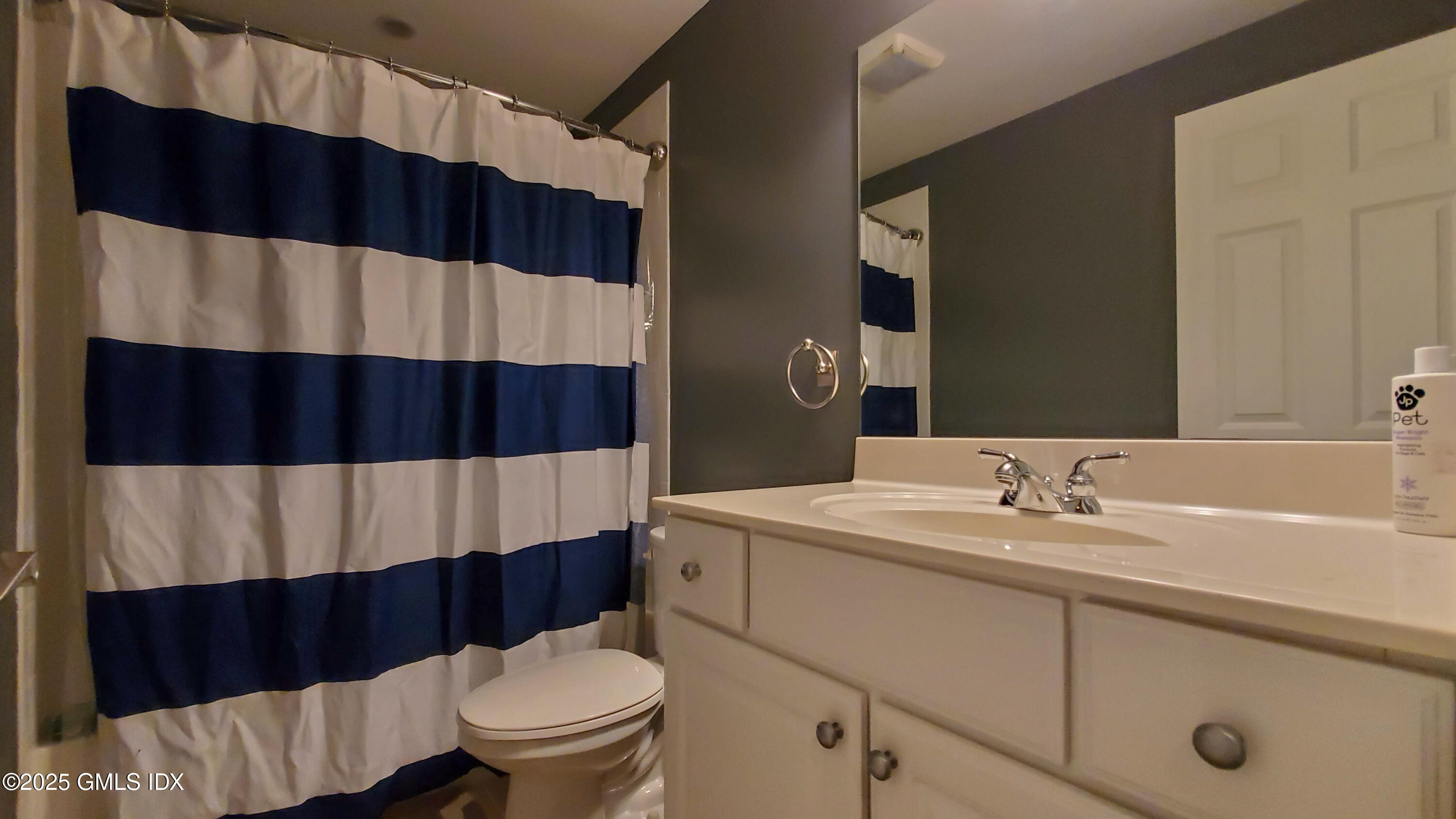 32 Cliff Avenue APT 1