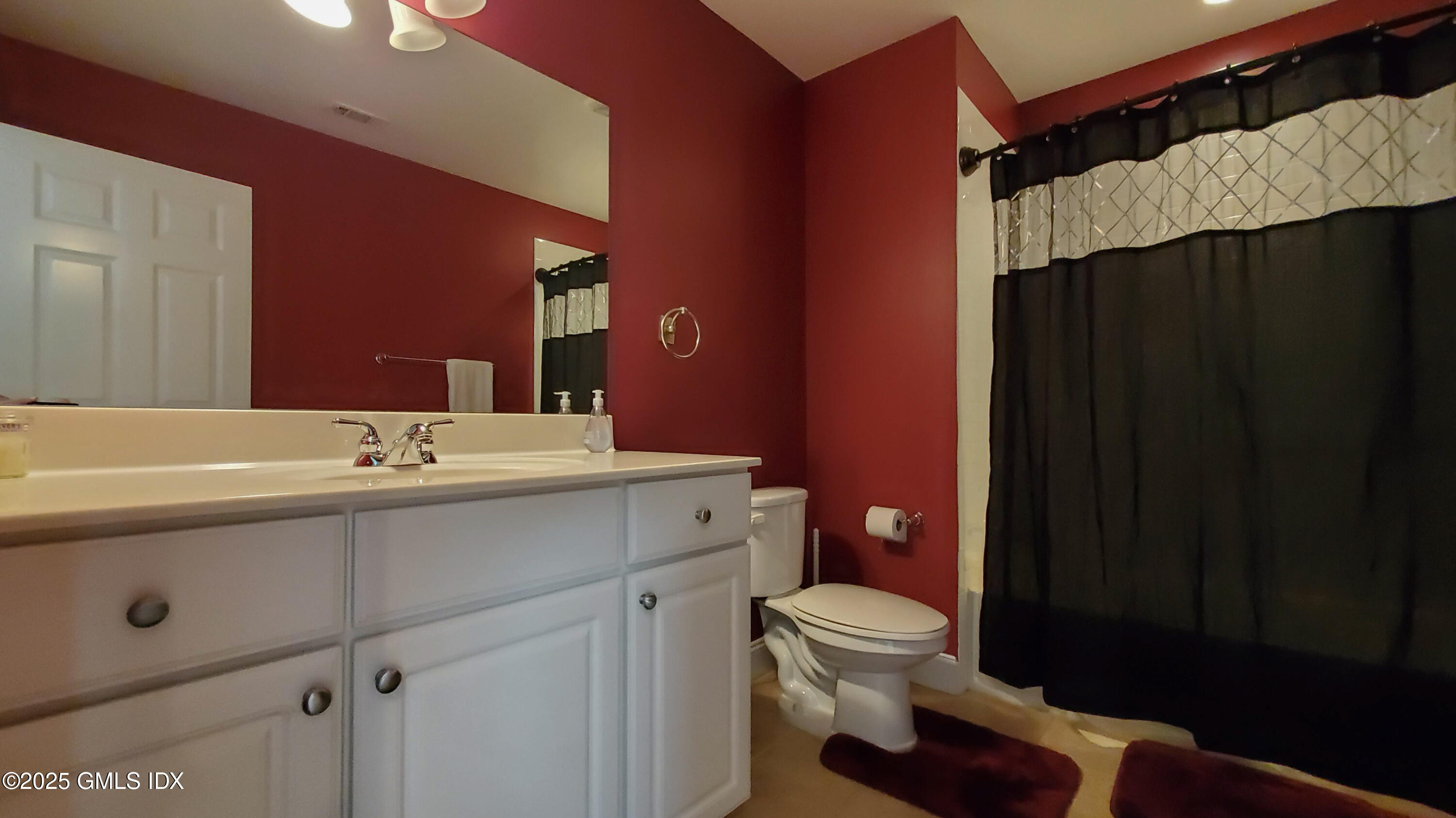 32 Cliff Avenue APT 1