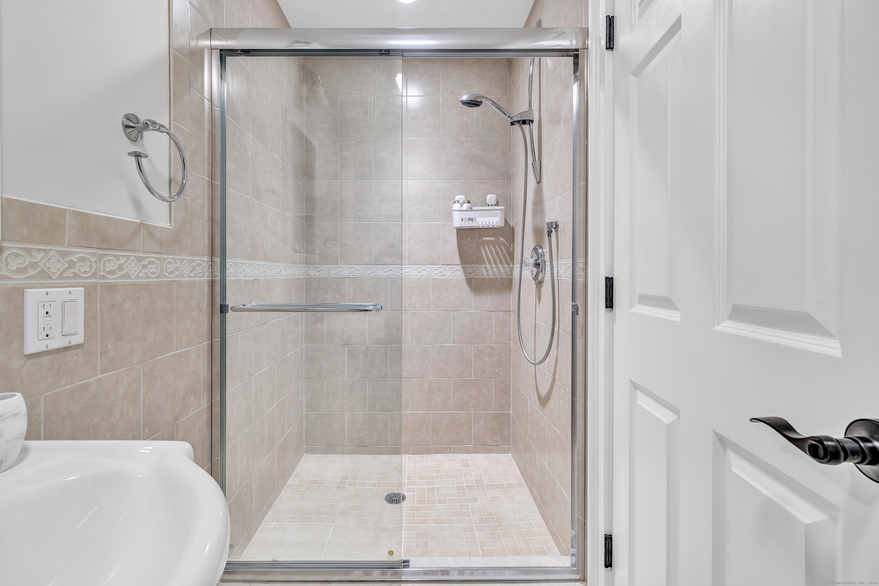 70 Dora Street APT 1