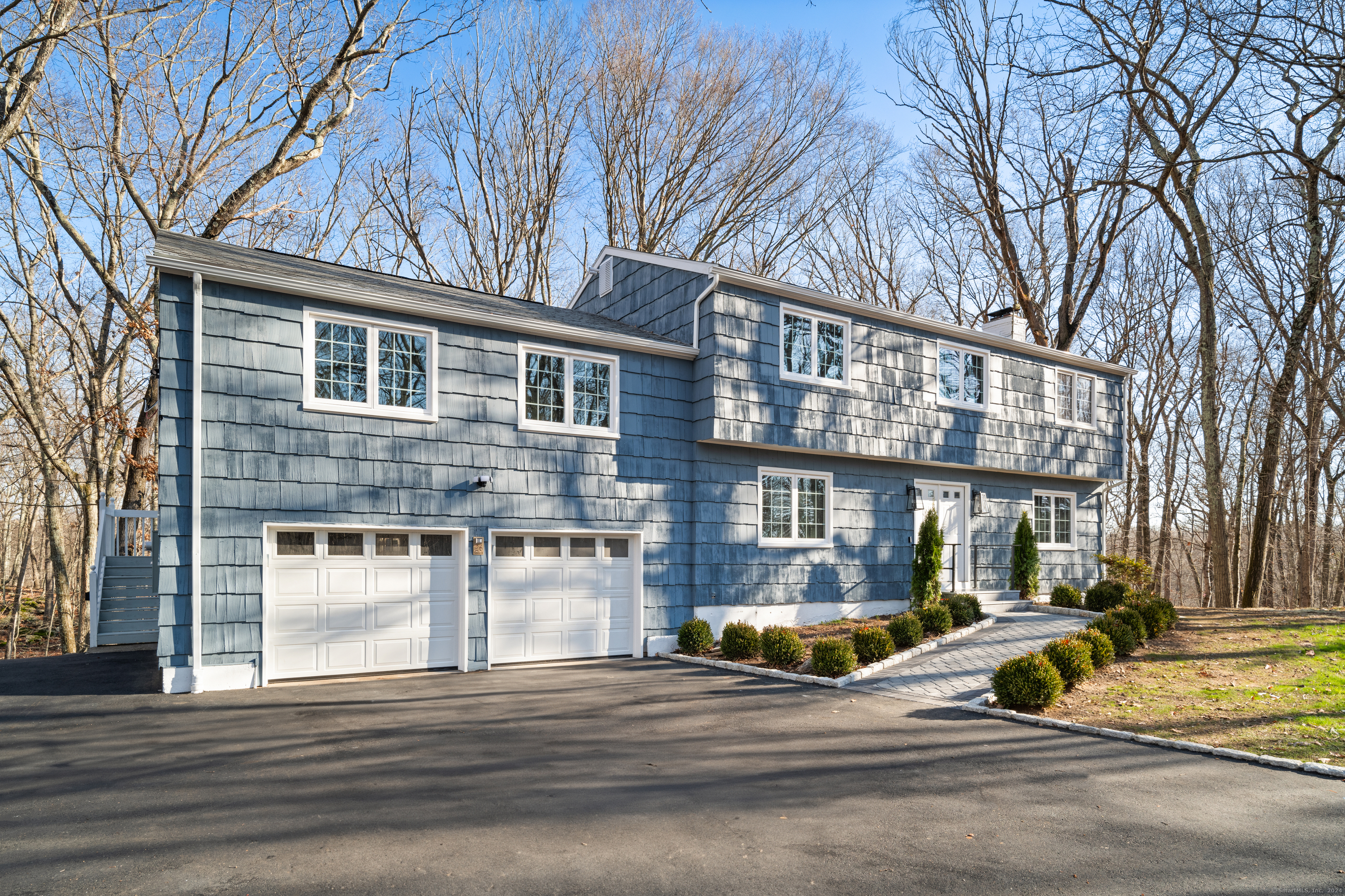 26 Powder Horn Hill