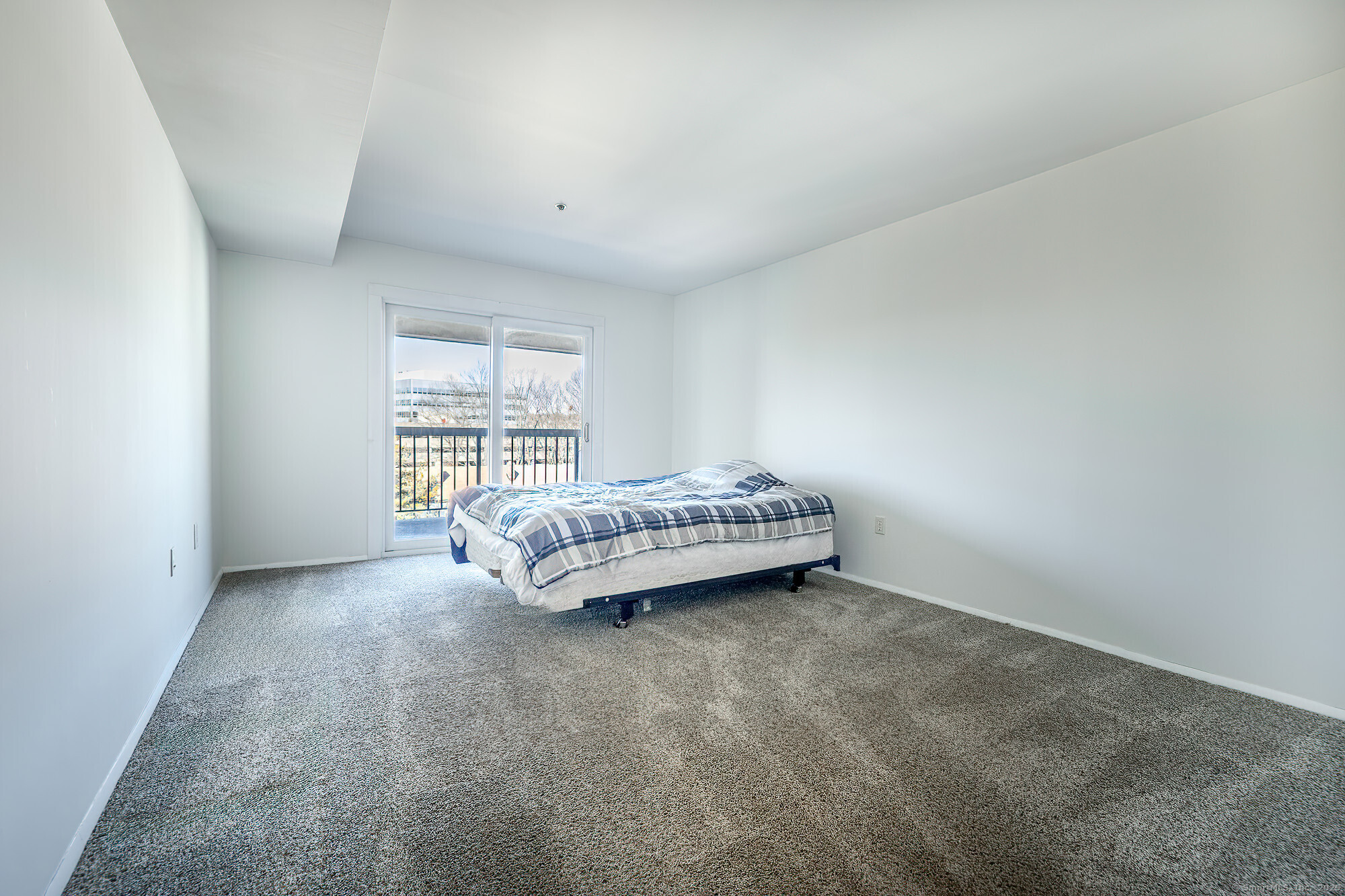 1633 Washington Boulevard 4F