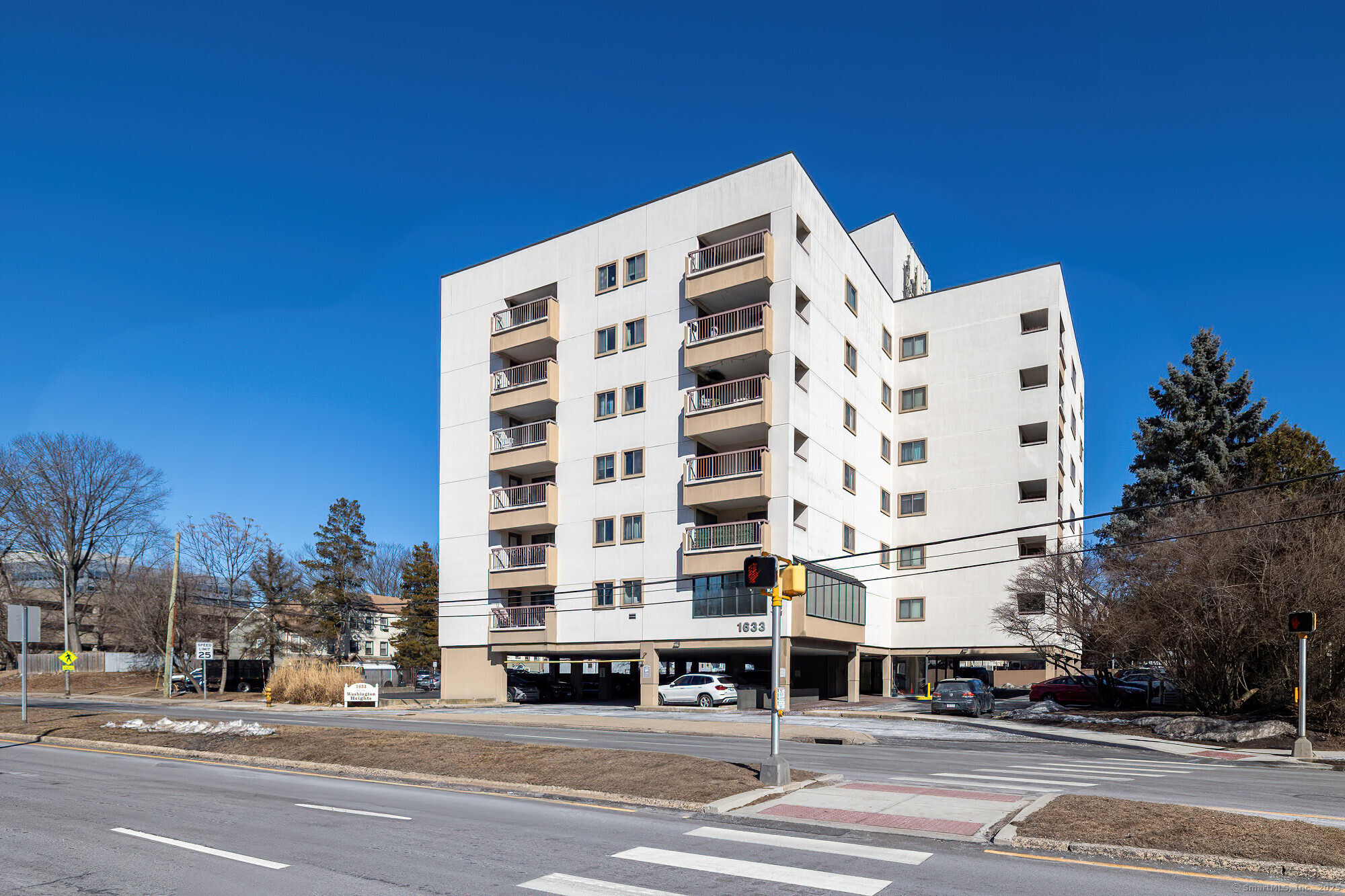 1633 Washington Boulevard 4F