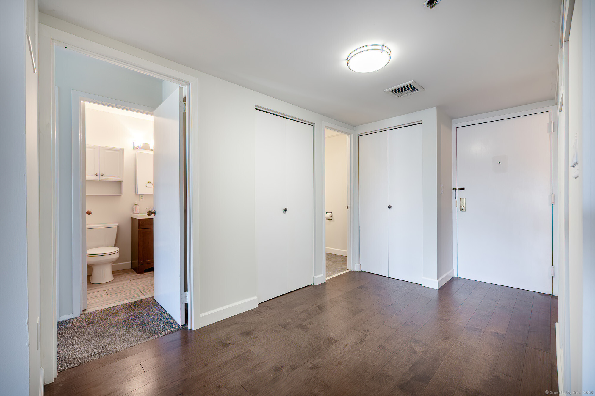 1633 Washington Boulevard 4F