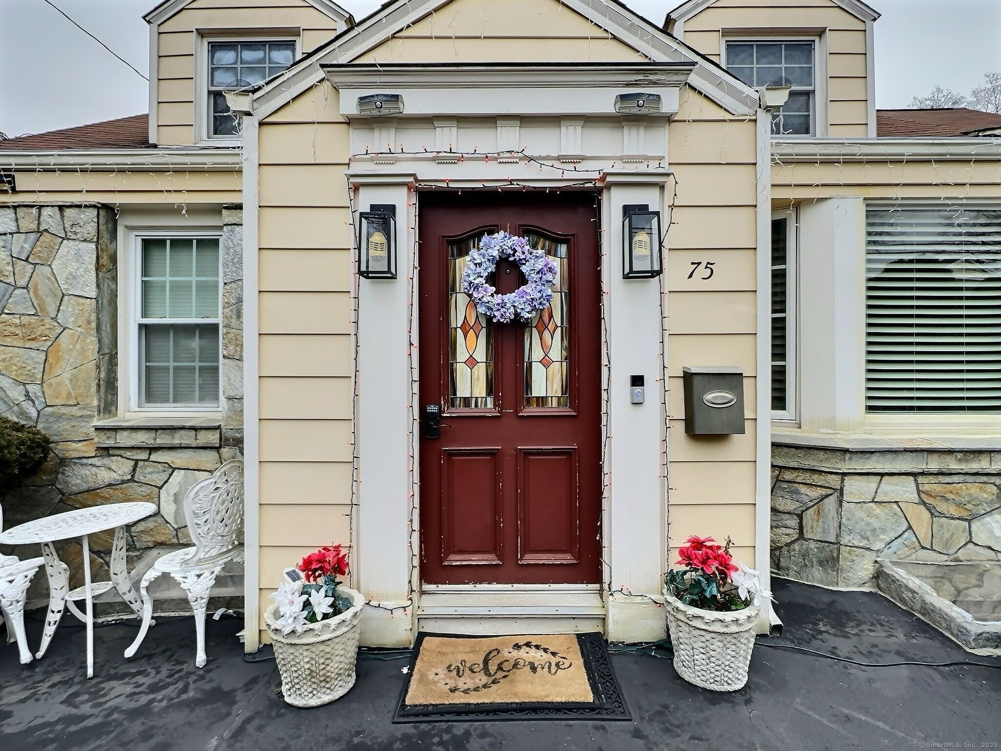 75 Courtland Hill Street