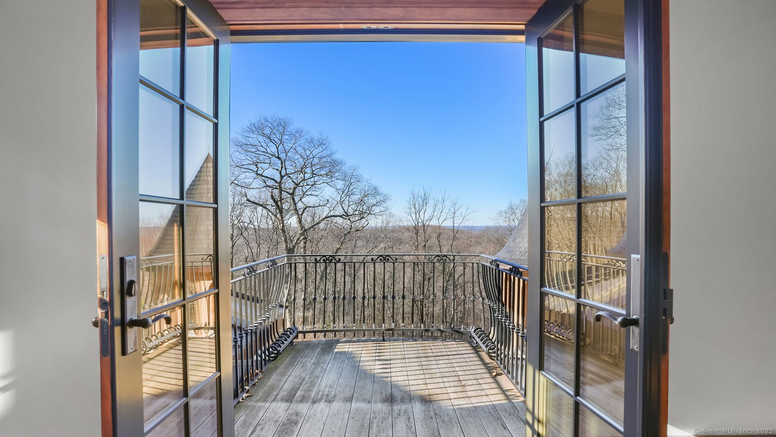 59 Hillside Road