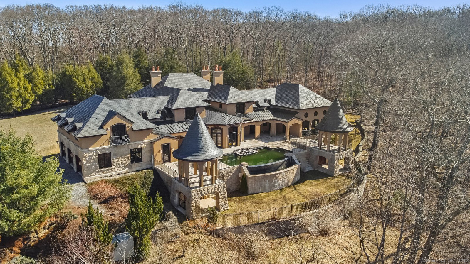 59 Hillside Road