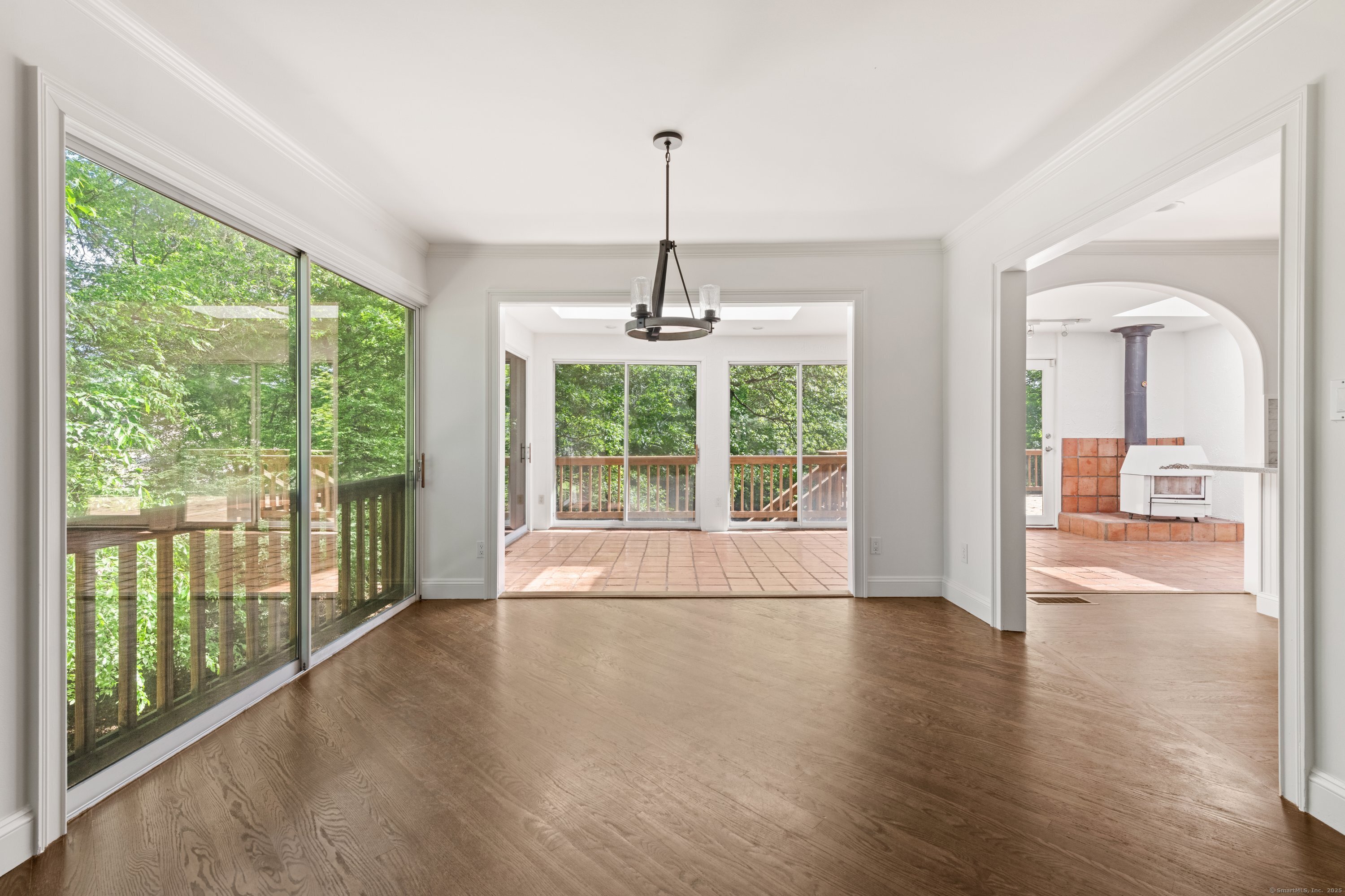 16 Wakerobin Road