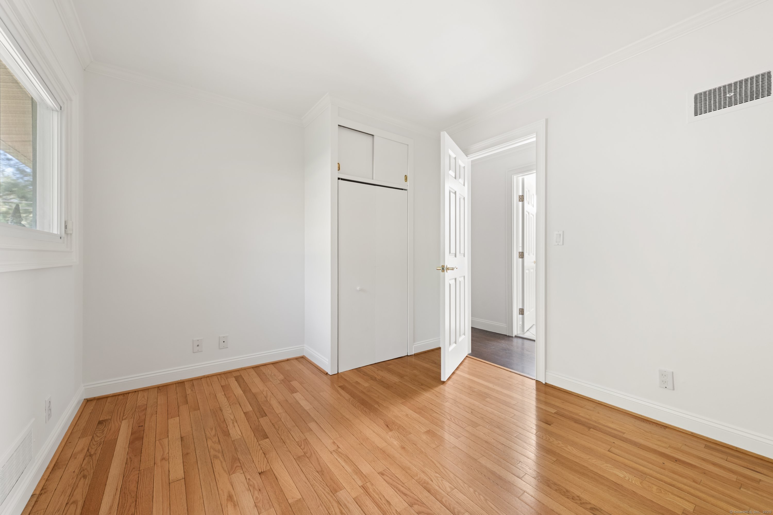 16 Wakerobin Road