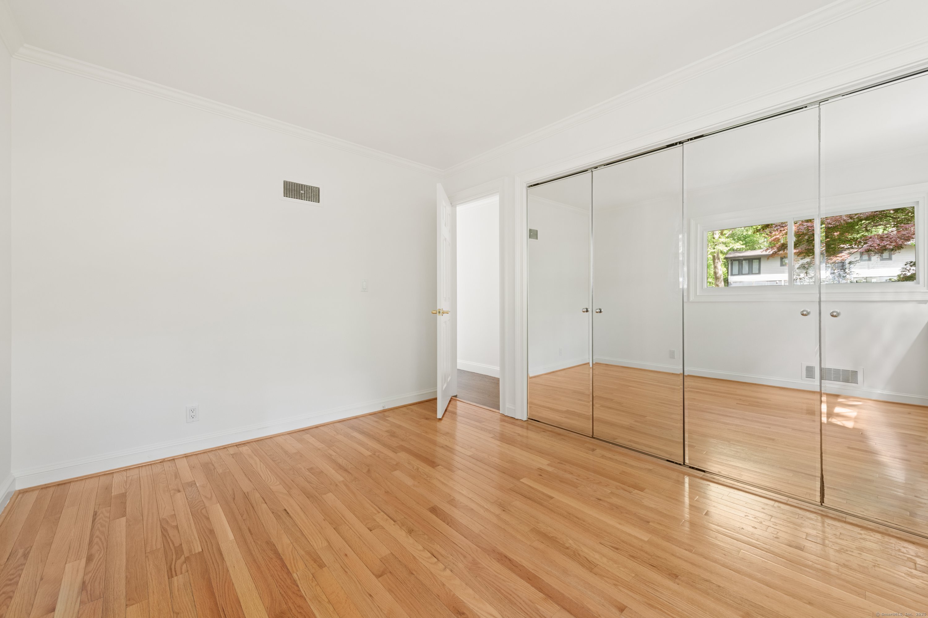 16 Wakerobin Road